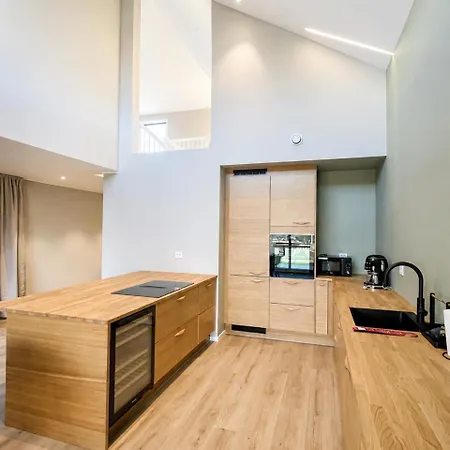 Villa New Architecturally Designed Atrium House With Stunning View Kristiansund